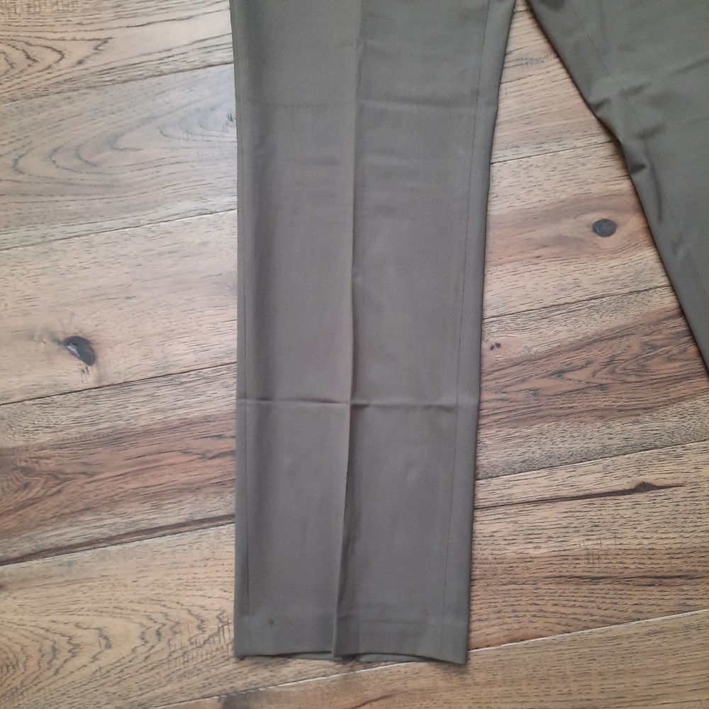 Lafayette 148 Stretch Virgin Wool Barrow Dress Pants - Picture 4 of 16